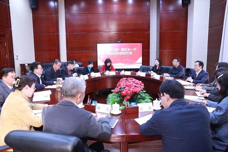 943A1076.JPG 943A1076.JPG